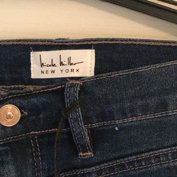 Nicole Miller Women's Flare Blue Jeans - Picture 5 of 5